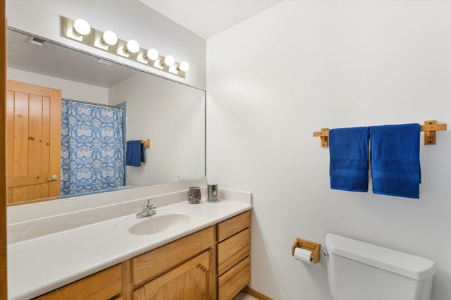 2143 RIVERS EDGE Drive NE, Rio Rancho, NM 87144