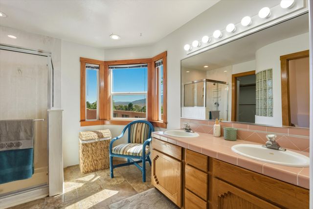 2143 RIVERS EDGE Drive NE, Rio Rancho, NM 87144