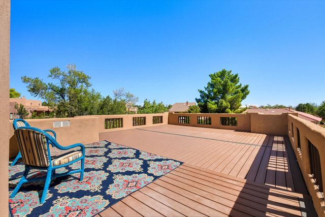 2143 RIVERS EDGE Drive NE, Rio Rancho, NM 87144