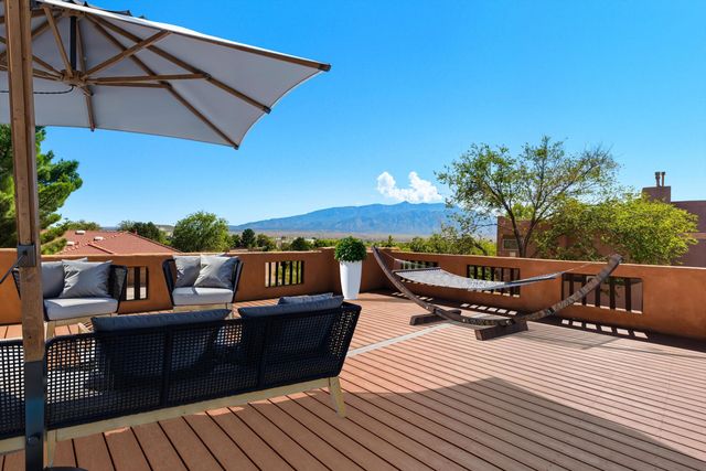 2143 RIVERS EDGE Drive NE, Rio Rancho, NM 87144