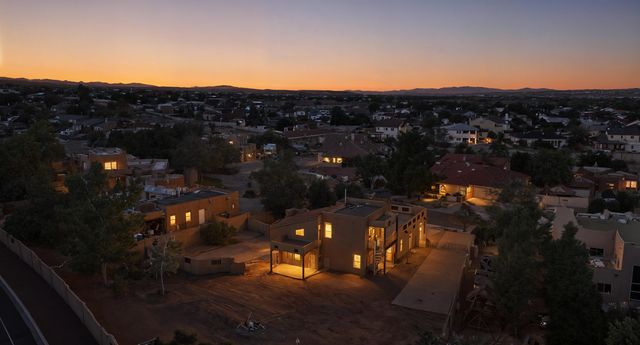 2143 RIVERS EDGE Drive NE, Rio Rancho, NM 87144