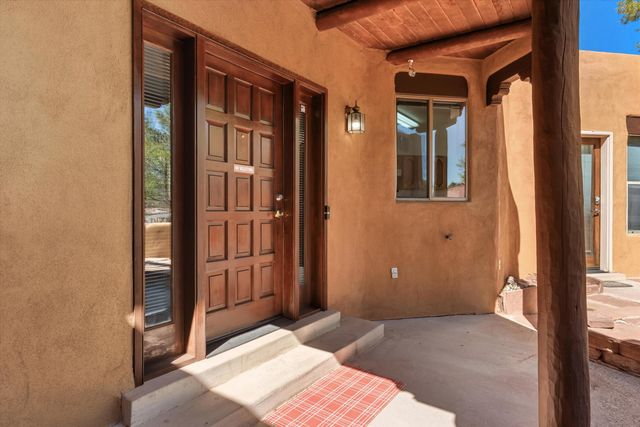 2143 RIVERS EDGE Drive NE, Rio Rancho, NM 87144