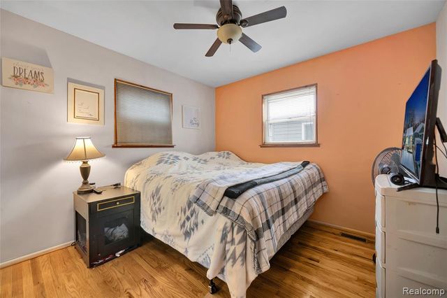 18609 Gillman Street, Livonia, MI 48152