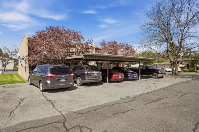 13208 E Skyview Ave, Spokane Valley, WA 99216