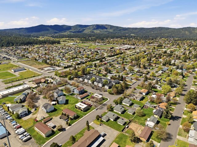 13208 E Skyview Ave, Spokane Valley, WA 99216