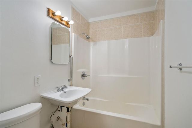 355 N 81st Terrace, Kansas City, KS 66112