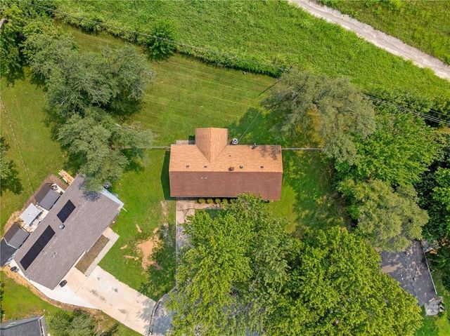 355 N 81st Terrace, Kansas City, KS 66112