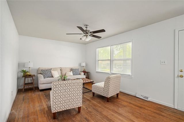 355 N 81st Terrace, Kansas City, KS 66112