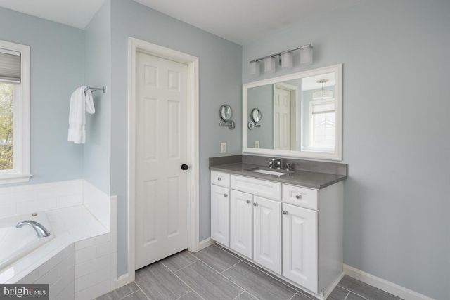 7658 BEXHILL CT, Gainesville, VA 20155