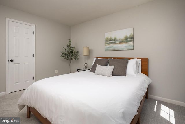 7658 BEXHILL CT, Gainesville, VA 20155