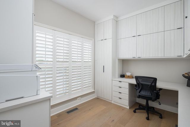 7658 BEXHILL CT, Gainesville, VA 20155