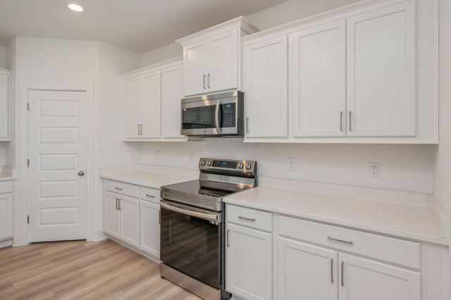 119 Blooming Cove, Crestview, FL 32539