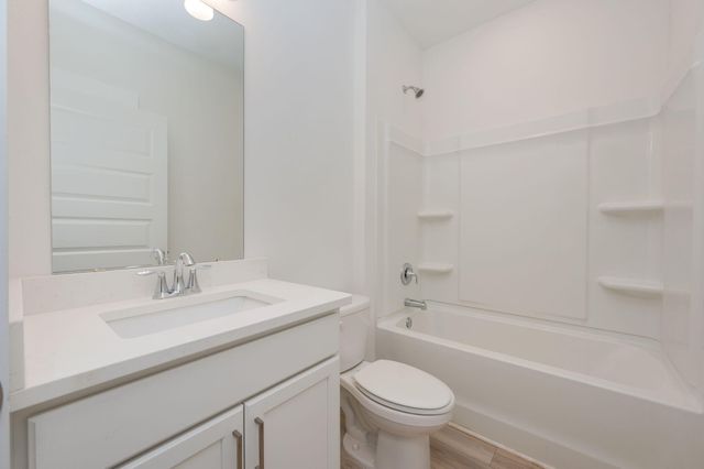 119 Blooming Cove, Crestview, FL 32539