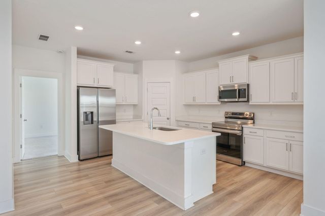 119 Blooming Cove, Crestview, FL 32539