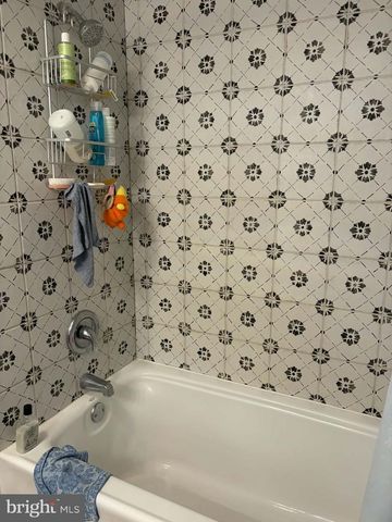 81 HERSHEL LN, High View, WV 26808