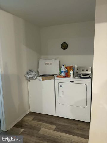 81 HERSHEL LN, High View, WV 26808