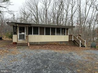81 HERSHEL LN, High View, WV 26808