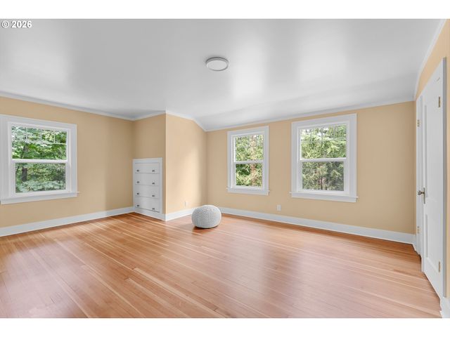 6739 Sw 63RD Ave, Portland, OR 97219