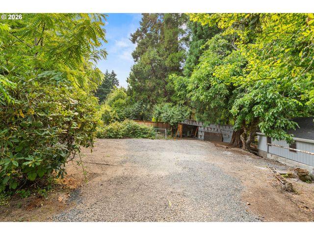 6739 Sw 63RD Ave, Portland, OR 97219