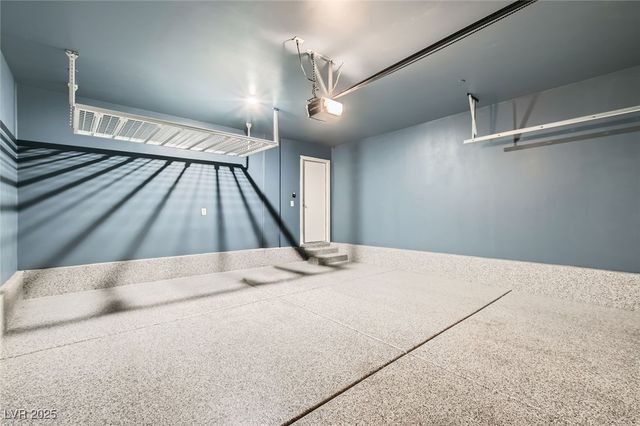 2670 Mango Light Avenue, North Las Vegas, NV 89086