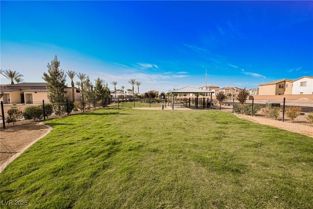 2670 Mango Light Avenue, North Las Vegas, NV 89086