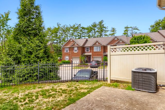 1235 Bainbridge Drive, Nashville, TN 37211