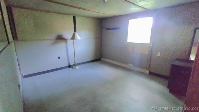 715 S Clayton, Vian, OK 74962
