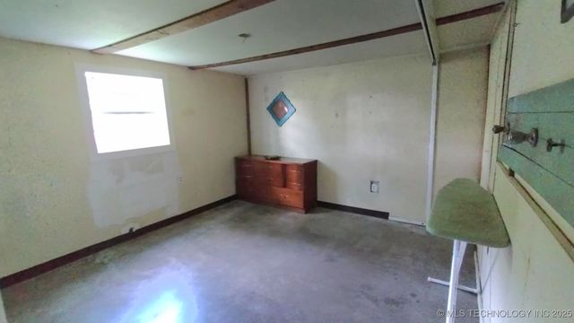 715 S Clayton, Vian, OK 74962