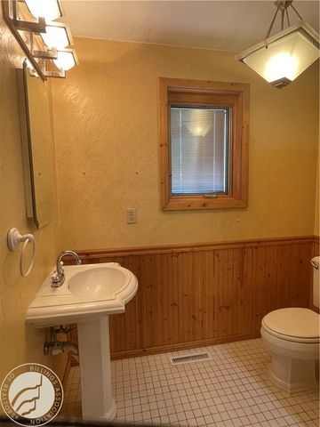 3111 Chief Looking Glass Road, Laurel, MT 59044