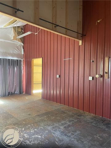 3111 Chief Looking Glass Road, Laurel, MT 59044