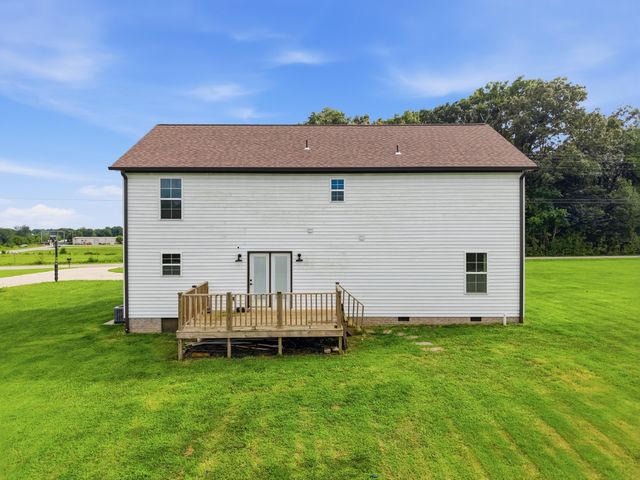 1057 West Cemetery Rd, Cookeville, TN 38506