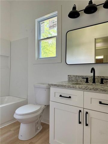 808 Center Street, Macon, GA 31217