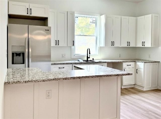 808 Center Street, Macon, GA 31217