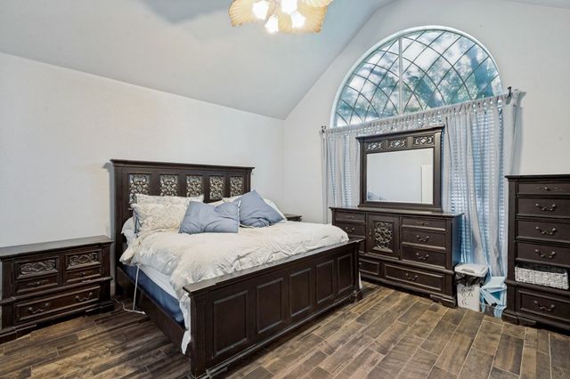 5904 Stewart Circle, The Colony, TX 75056