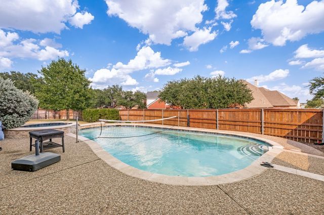 5904 Stewart Circle, The Colony, TX 75056