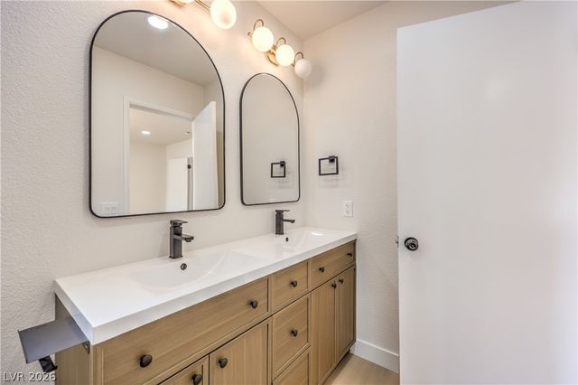 1761 Rowan Tree Drive, Las Vegas, NV 89123