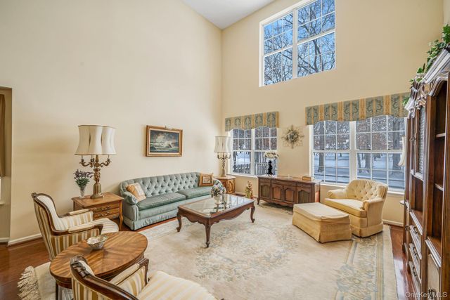 48 Kate Circle, Middle Island, NY 11953