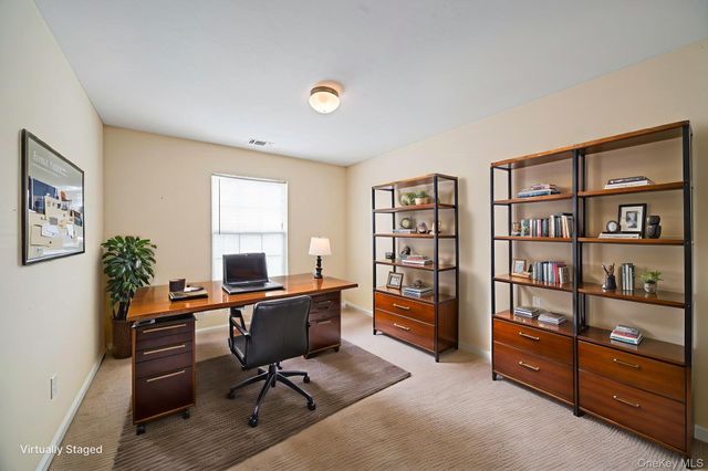 48 Kate Circle, Middle Island, NY 11953