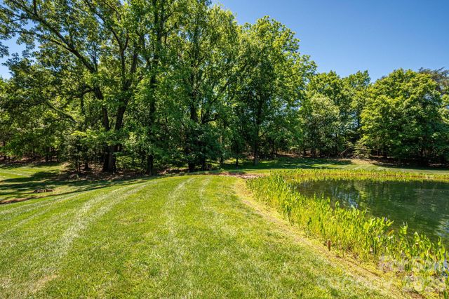 1116 Verdant Ridge Circle, Belmont, NC 28012