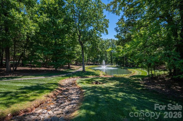 1116 Verdant Ridge Circle, Belmont, NC 28012
