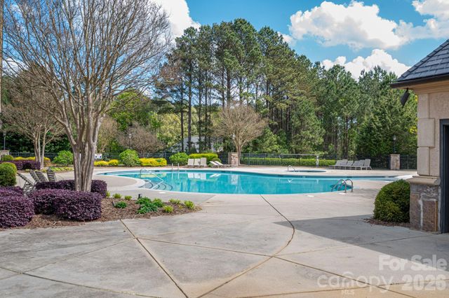 1116 Verdant Ridge Circle, Belmont, NC 28012