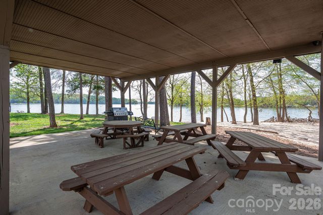 1116 Verdant Ridge Circle, Belmont, NC 28012