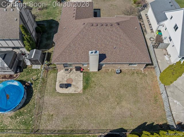 50108 Buccaneer Drive, Macomb, MI 48044