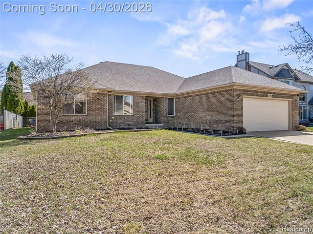 50108 Buccaneer Drive, Macomb, MI 48044