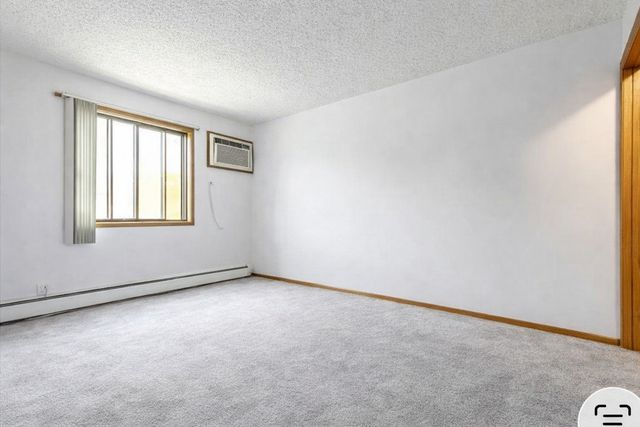 15 Echo Court 8, Vernon Hills, IL 60061