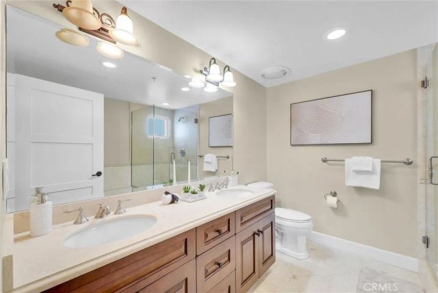 975 Silver Spur Road, Rolling Hills Estates, CA 90274