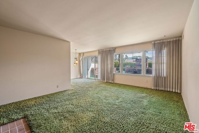 336 Trayer Avenue, Glendora, CA 91741