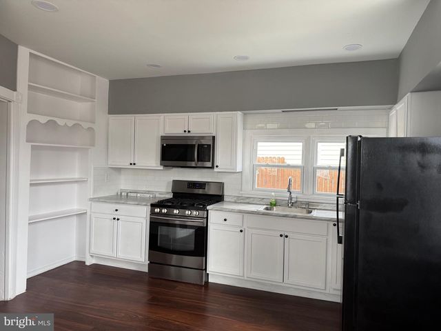 1500 N 4TH AVE, Altoona, PA 16601