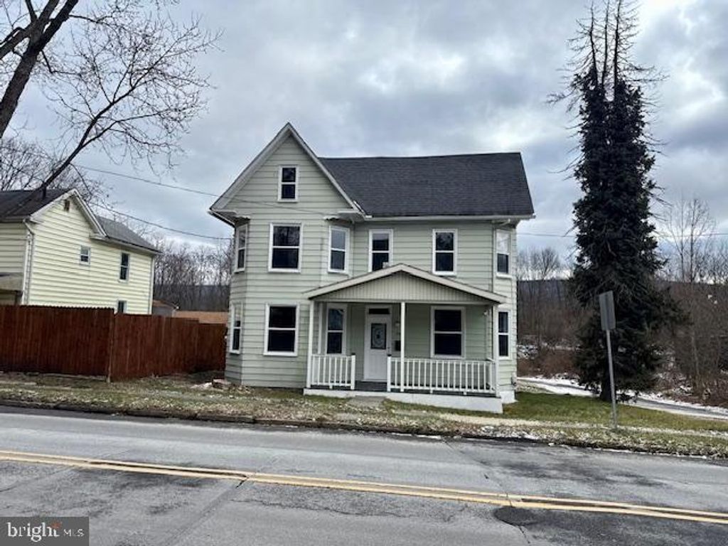 1500 N 4TH AVE, Altoona, PA 16601