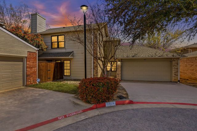 1913 Maplewood Trail, Colleyville, TX 76034